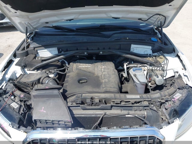 2015 Audi Q5 2.0t Premium მანქანა იყიდება აუქციონზე, vin: WA1LFAFP6FA067592, აუქციონის ნომერი: 45174063