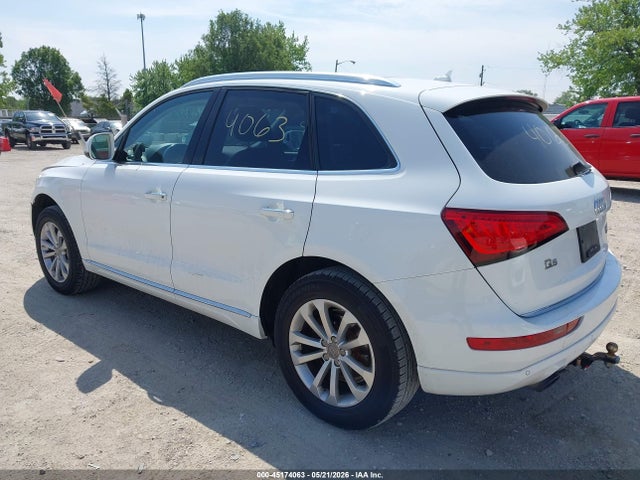 2015 Audi Q5 2.0t Premium მანქანა იყიდება აუქციონზე, vin: WA1LFAFP6FA067592, აუქციონის ნომერი: 45174063
