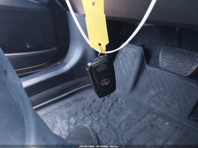 4T1F11AK1PU157922 Toyota CAMRY XLE