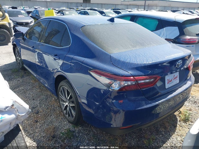 4T1F11AK1PU157922 Toyota CAMRY XLE