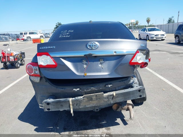 2013 Toyota Corolla Le მანქანა იყიდება აუქციონზე, vin: 5YFBU4EE7DP190982, აუქციონის ნომერი: 45174114