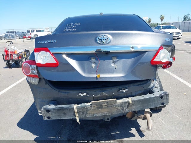2013 Toyota Corolla Le მანქანა იყიდება აუქციონზე, vin: 5YFBU4EE7DP190982, აუქციონის ნომერი: 45174114