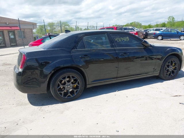 45174118 :رقم المزاد ، 2C3CCAGG7KH538324 vin ، 2019 Chrysler 300 300s Awd مزاد بيع