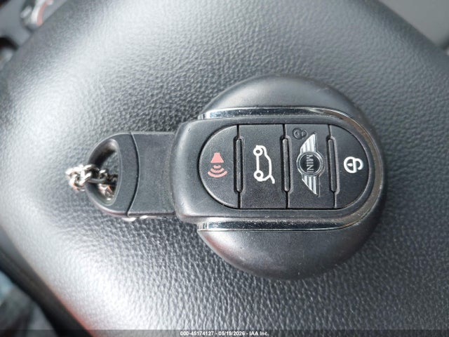 Продажа на аукционе авто 2018 Mini Countryman Cooper S, vin: WMZYT5C37J3E61177, номер лота: 45174127