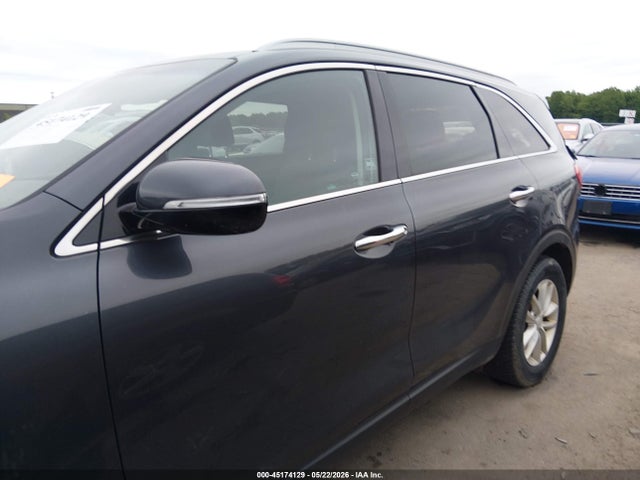2018 Kia Sorento 2.4l Lx მანქანა იყიდება აუქციონზე, vin: 5XYPGDA39JG346683, აუქციონის ნომერი: 45174129