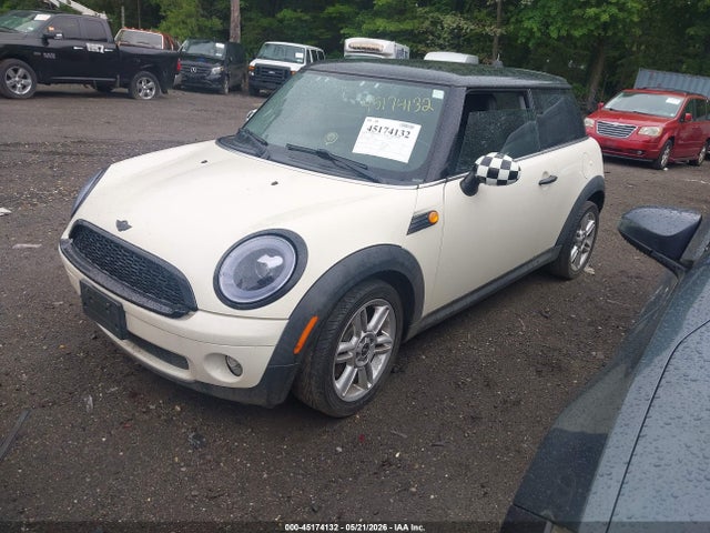 Aukcja sprzedaży 2010 Mini Cooper, vin: WMWMF3C56ATZ61823, numer aukcji: 45174132