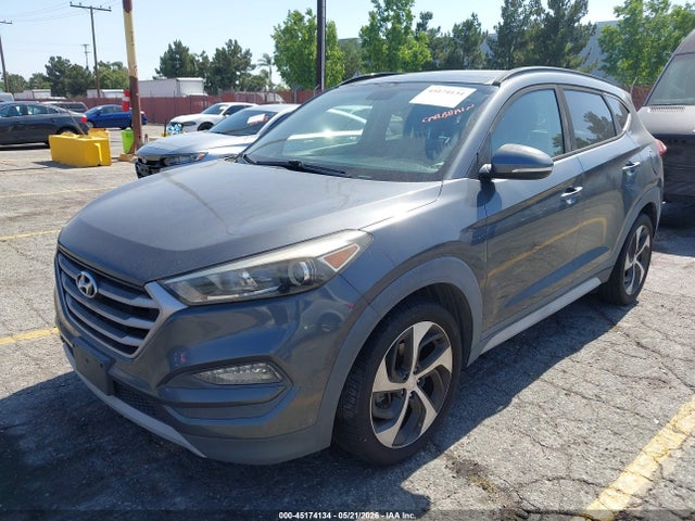 45174134 :رقم المزاد ، KM8J33A20HU562008 vin ، 2017 Hyundai Tucson Value مزاد بيع