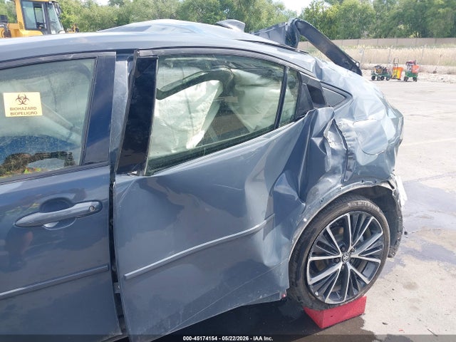 Toyota Prius Xle Awd-e 2024 JTDADABU6R3022899 Image 11