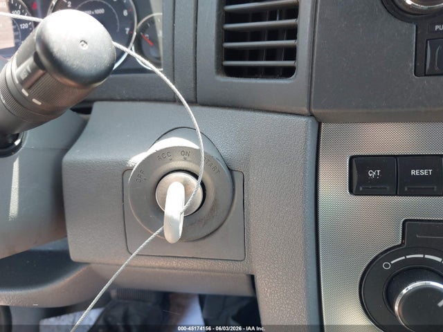 2007 Jeep Grand Cherokee Laredo მანქანა იყიდება აუქციონზე, vin: 1J8GR48K17C625851, აუქციონის ნომერი: 45174156
