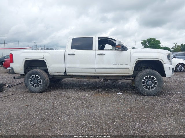 Продаж на аукціоні авто 2017 Gmc Sierra 2500hd Denali, vin: 1GT12UEY5HF103704, номер лоту: 45174161