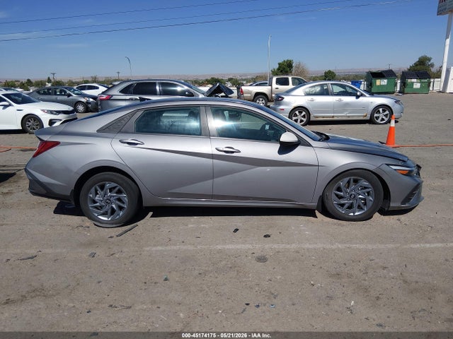 KMHLM4DJ8RU110159 Hyundai Elantra Hybrid Blue