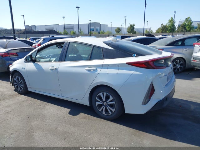 2017 Toyota Prius Prime Plus მანქანა იყიდება აუქციონზე, vin: JTDKARFP6H3029849, აუქციონის ნომერი: 45174186