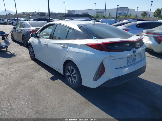 2017 Toyota Prius Prime Plus მანქანა იყიდება აუქციონზე, vin: JTDKARFP6H3029849, აუქციონის ნომერი: 45174186
