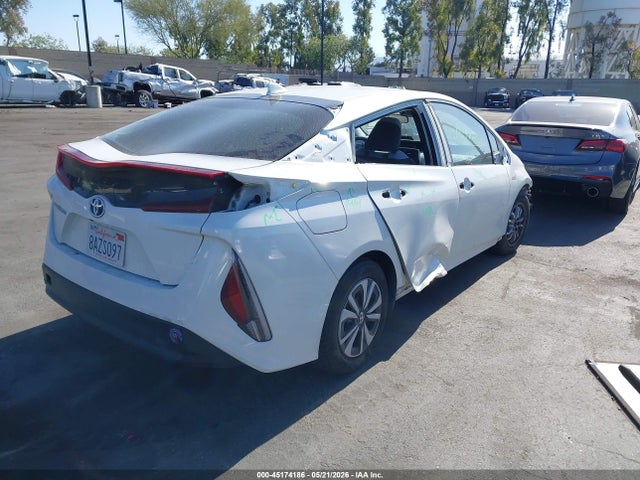 2017 Toyota Prius Prime Plus მანქანა იყიდება აუქციონზე, vin: JTDKARFP6H3029849, აუქციონის ნომერი: 45174186