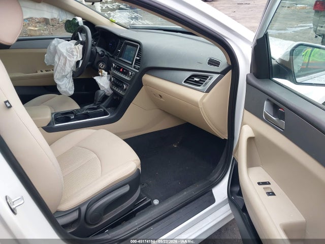 Продаж на аукціоні авто 2019 Hyundai Sonata Se, vin: 5NPE24AF3KH782455, номер лоту: 45174194