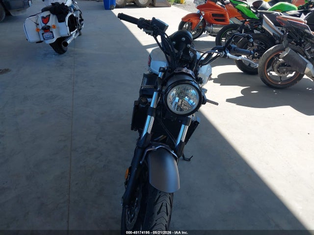 2019 Yamaha Xsr700 მანქანა იყიდება აუქციონზე, vin: JYARM21E1KA001040, აუქციონის ნომერი: 45174195
