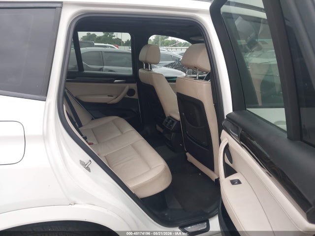 45174196 :رقم المزاد ، 5UXWX5C52BL713217 vin ، 2011 Bmw X3 Xdrive28i مزاد بيع