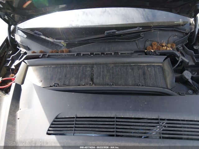 Auction sale of the 2024 Tesla Model Y, vin: 7SAYGDEDXRF016693, lot number: 45174204