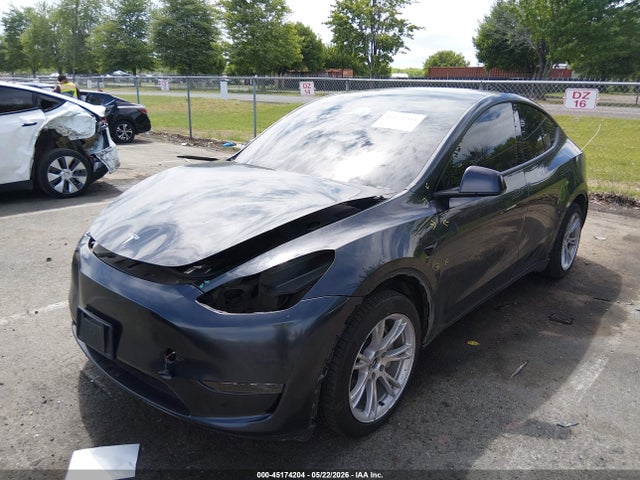 Auction sale of the 2024 Tesla Model Y, vin: 7SAYGDEDXRF016693, lot number: 45174204