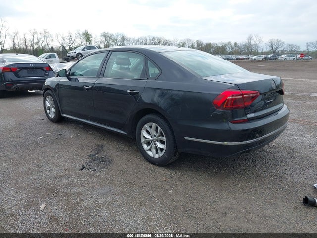2018 Volkswagen Passat მანქანა იყიდება აუქციონზე, vin: 1VWAA7A33JC023787, აუქციონის ნომერი: 45174246