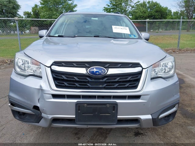2018 Subaru Forester 2.5i Premium მანქანა იყიდება აუქციონზე, vin: JF2SJAECXJH542998, აუქციონის ნომერი: 45174256