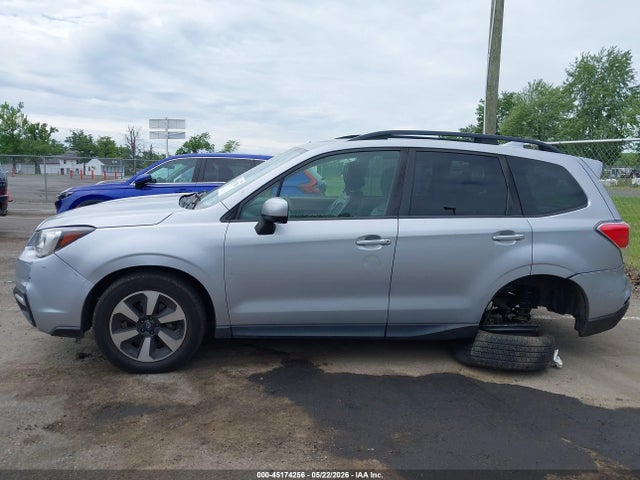 2018 Subaru Forester 2.5i Premium მანქანა იყიდება აუქციონზე, vin: JF2SJAECXJH542998, აუქციონის ნომერი: 45174256