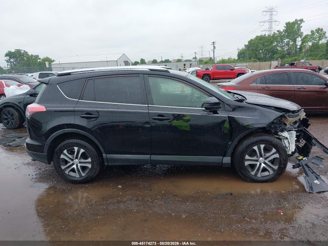 2016 Toyota Rav4 Le მანქანა იყიდება აუქციონზე, vin: 2T3BFREV7GW426628, აუქციონის ნომერი: 45174273