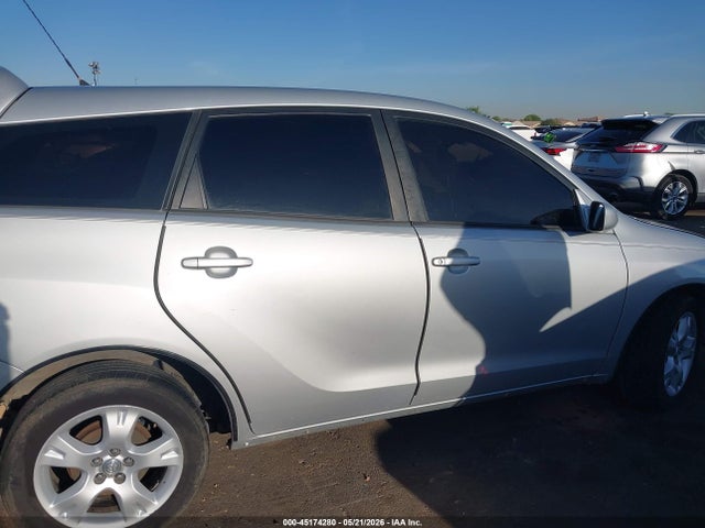 45174280 :رقم المزاد ، 2T1KR32E17C668995 vin ، 2007 Toyota Matrix Xr مزاد بيع