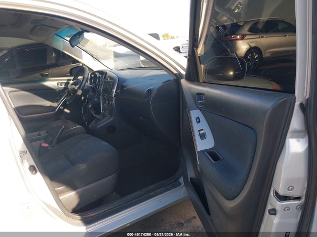 45174280 :رقم المزاد ، 2T1KR32E17C668995 vin ، 2007 Toyota Matrix Xr مزاد بيع