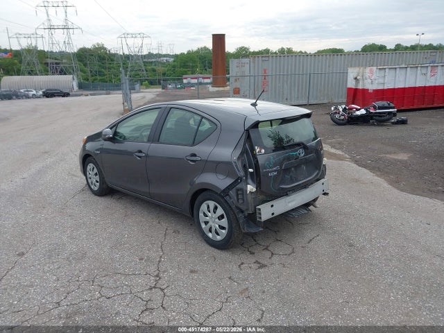JTDKDTB36E1567692 Toyota Prius C Two