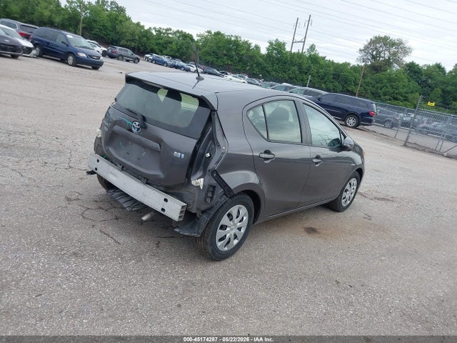 JTDKDTB36E1567692 Toyota Prius C Two