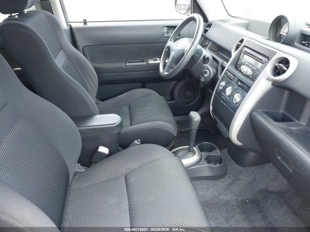 45174301 :رقم المزاد ، JTLKT324764057657 vin ، 2006 Scion Xb مزاد بيع