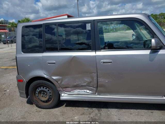 45174301 :رقم المزاد ، JTLKT324764057657 vin ، 2006 Scion Xb مزاد بيع