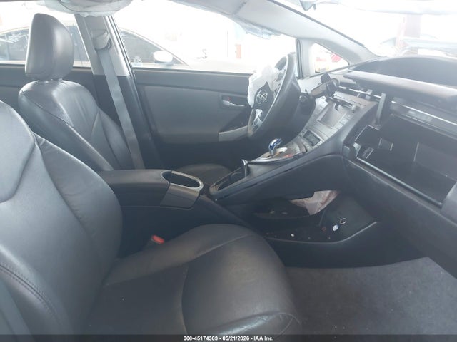 Продажа на аукционе авто 2014 Toyota Prius Two, vin: JTDKN3DU8E1762809, номер лота: 45174303