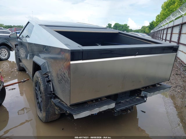 Tesla Cybertruck 2024 7G2CEHEDXRA046176 Image 3