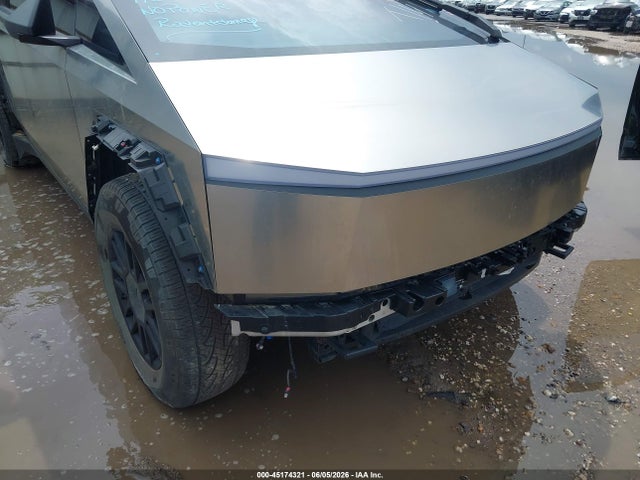 Tesla Cybertruck 2024 7G2CEHEDXRA046176 Image 6