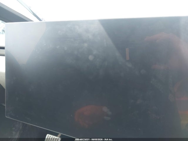 Tesla Cybertruck 2024 7G2CEHEDXRA046176 Image 7