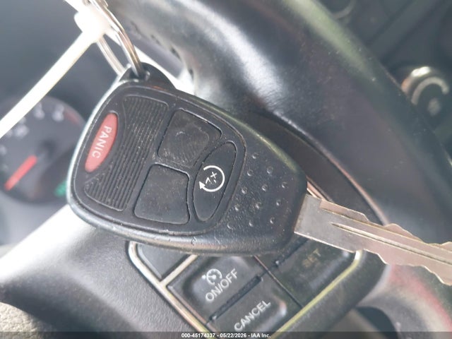 2012 Jeep Patriot Latitude მანქანა იყიდება აუქციონზე, vin: 1C4NJRFB3CD525437, აუქციონის ნომერი: 45174337