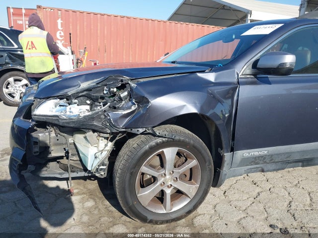 45174352 :رقم المزاد ، 4S4BRDPC3E2208600 vin ، 2014 Subaru Outback 3.6r Limited مزاد بيع
