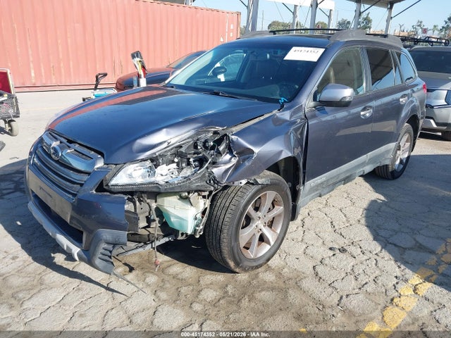 45174352 :رقم المزاد ، 4S4BRDPC3E2208600 vin ، 2014 Subaru Outback 3.6r Limited مزاد بيع