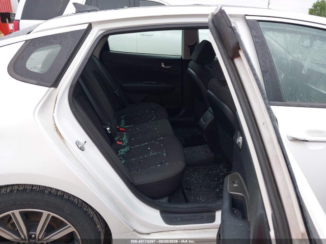 KIA Optima Lx 2019 5XXGT4L33KG323169 Image 8