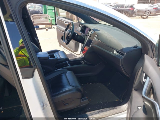 Tesla Model X 100d/75d/90d 2017 5YJXCBE22HF055218 Image 5