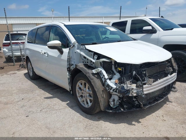 Продаж на аукціоні авто 2023 Chrysler Pacifica Touring L, vin: 2C4RC1BG9PR530515, номер лоту: 45174445
