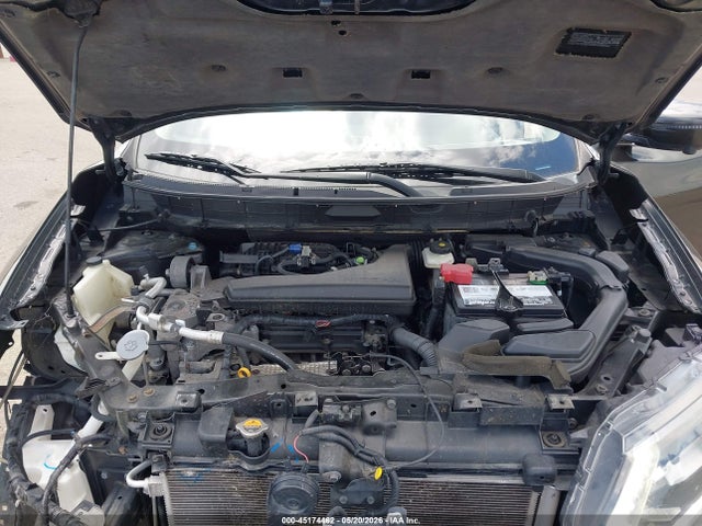 5N1AT2MV8HC857685 Nissan Rogue Sl