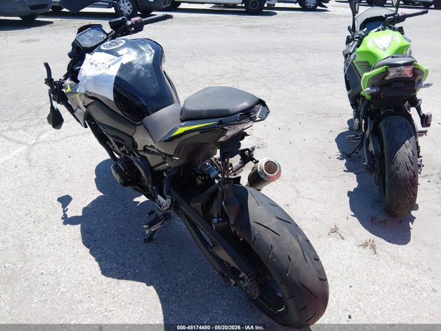 Kawasaki Zr900 F 2024 ML5ZRDF19RDA66733 Image 3