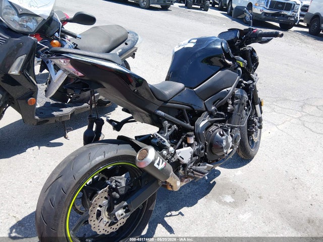 Kawasaki Zr900 F 2024 ML5ZRDF19RDA66733 Image 4