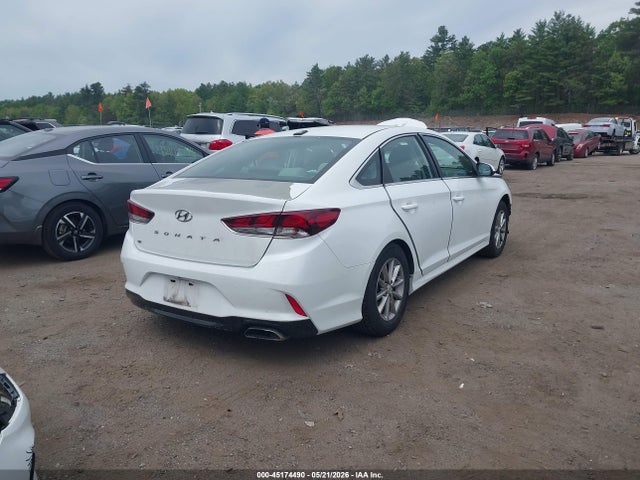 Hyundai SONATA SE 2018 5NPE24AF3JH655655 Image 4