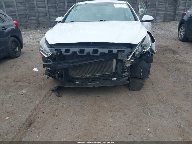 Hyundai SONATA SE 2018 5NPE24AF3JH655655 Image 6