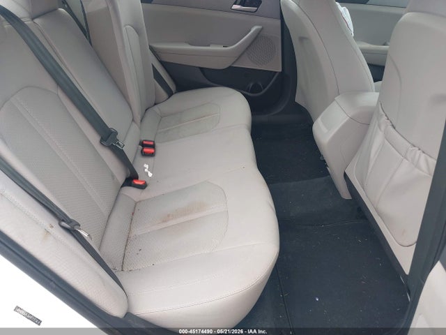 Hyundai SONATA SE 2018 5NPE24AF3JH655655 Image 8