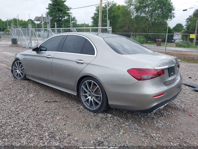 Mercedes-Benz E 350 2021 W1KZF8DBXMA893266 Image 3